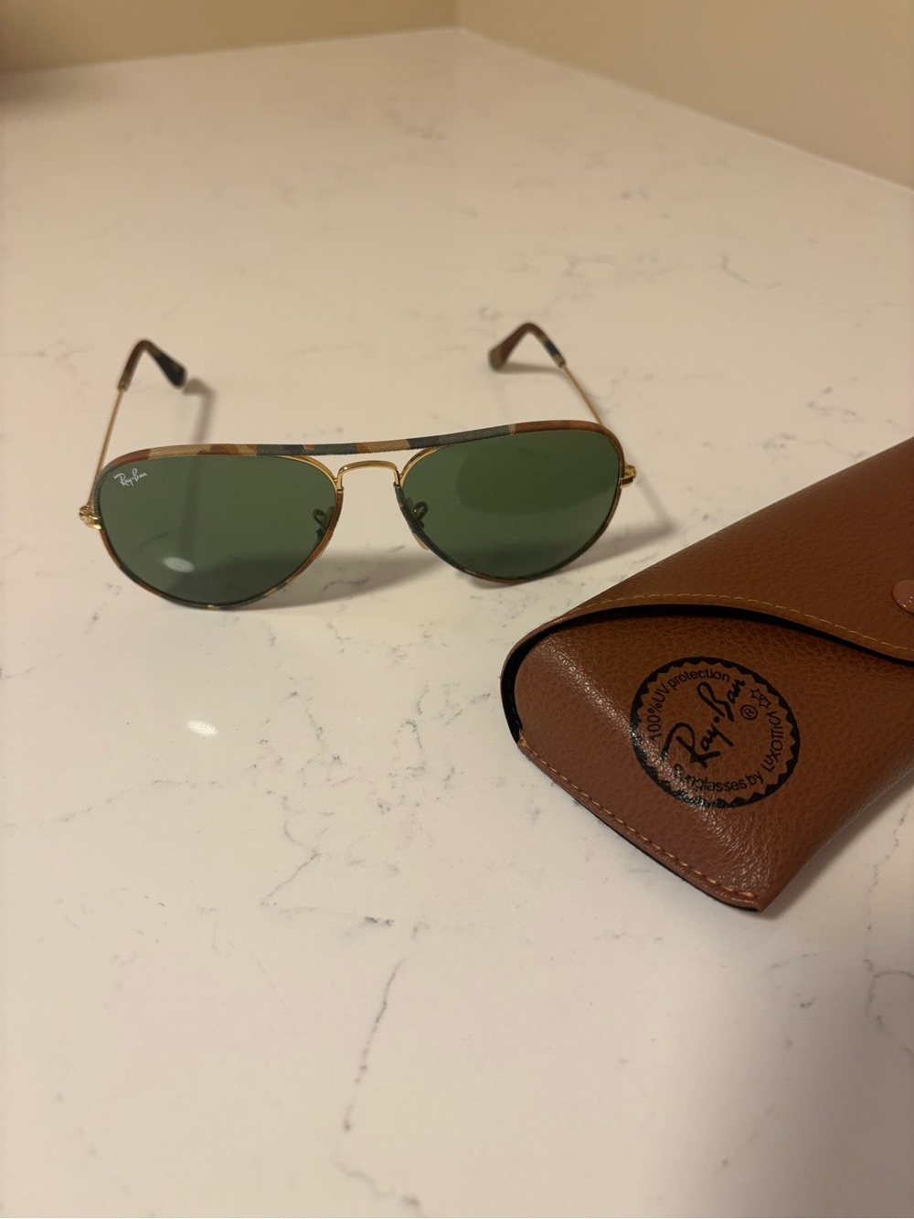 Ray-Ban Aviator Sunglasses with Green Lenses and Camo Frame